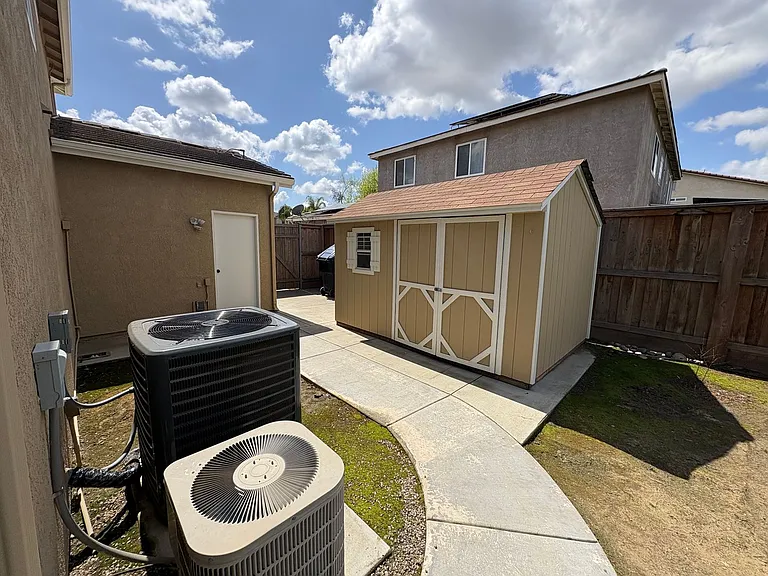 5928 W Whitley Ave — Photo 51