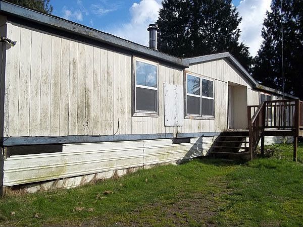 1st image of 1024 125th Pl NW