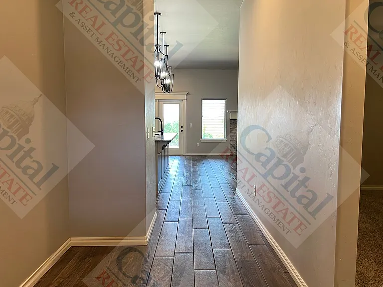 3316 NW 158th Ter — Photo 3