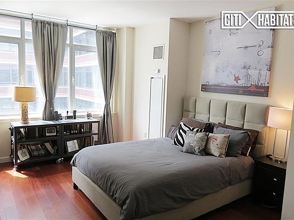2nd image of 1485 Fifth Avenue 8d #8D