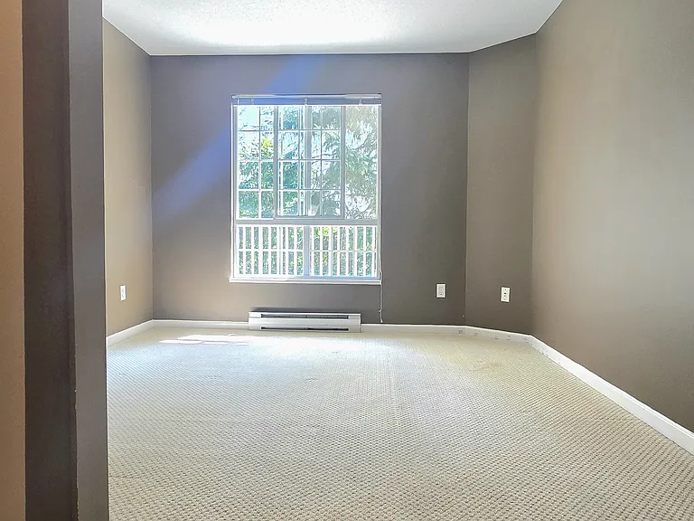 1252 Town Centre Blvd #428 — Photo 6