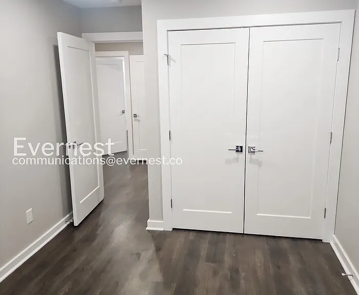 302 Jeffries Way — Photo 14