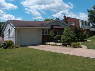 713 Burtner Rd, Natrona Heights, PA 15065