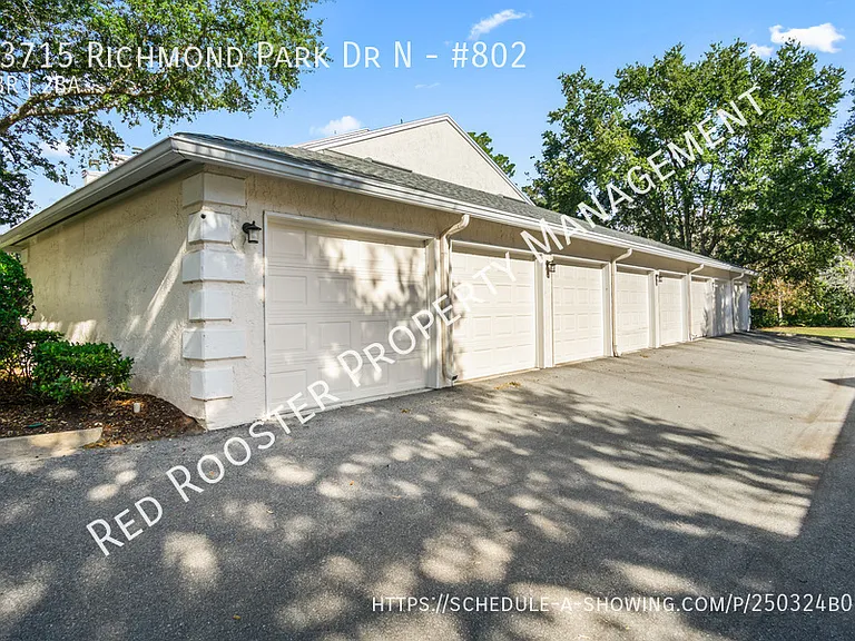 13715 Richmond Park Dr N #802 — Photo 16