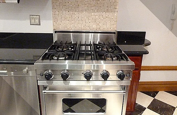 Rented by WAM Partners - William Moses Co. | media 116