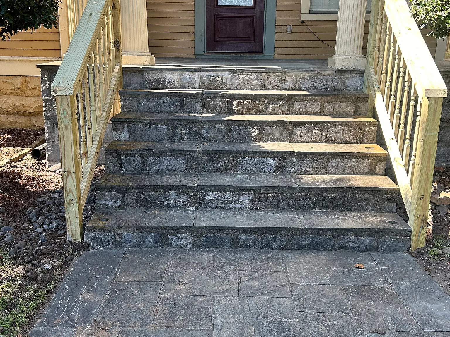 2107 10th Ave S — Photo 2