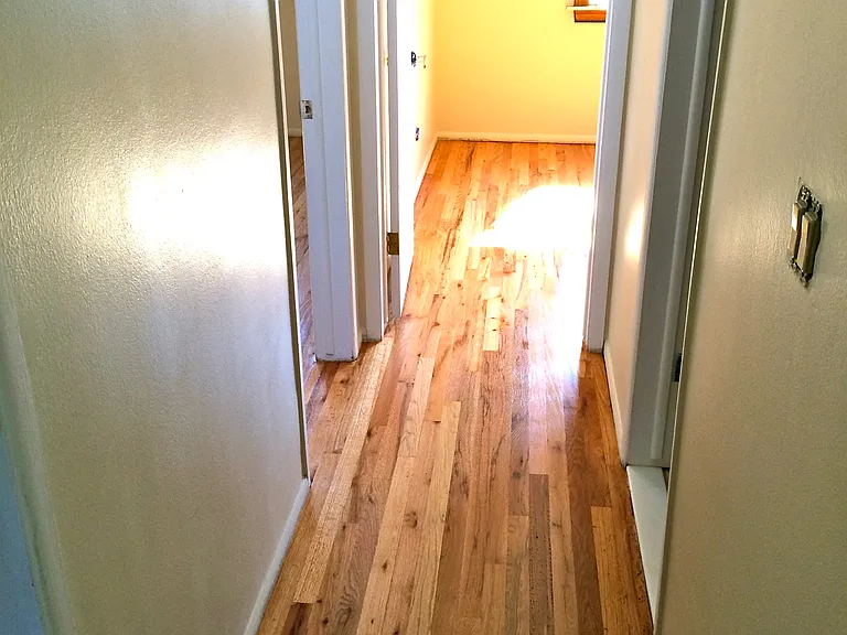 32718 Grand River Ave #C4 — Photo 7