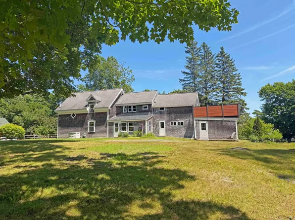 9 Laurel Street, Ellsworth, ME 04605