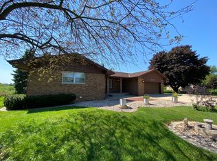8930 114th Ave, Pleasant Prairie, WI 53158