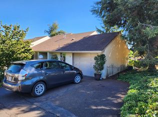 1450 SW Bridlewood Dr APT 18, Dallas, OR 97338