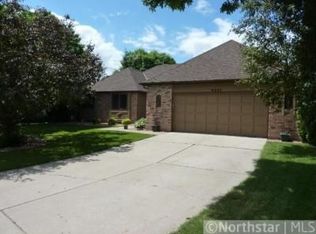 9493 Dallas Ln N, Maple Grove, MN 55369
