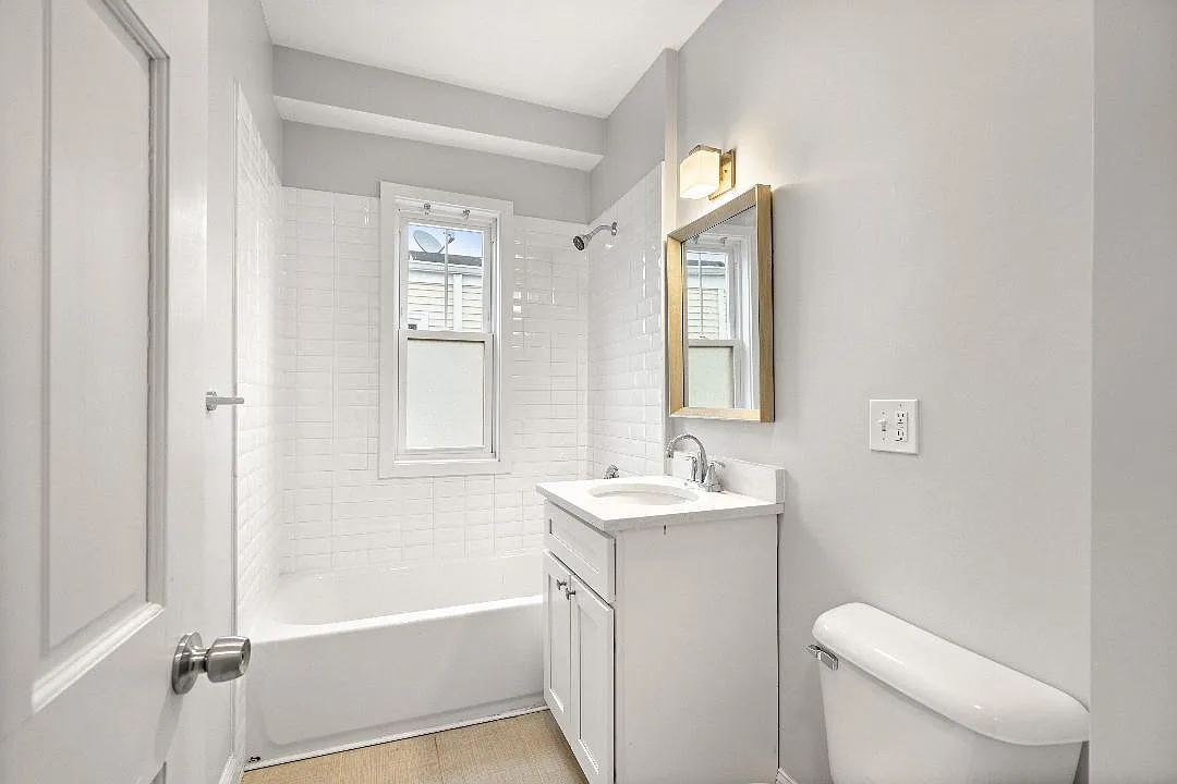 24 Vassar St — Photo 4