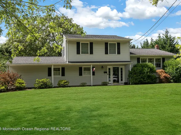 205 Cherry Tree Lane, Middletown, NJ 07748