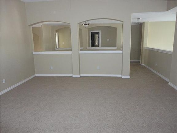 3rd image of 9404 Fenway Dr