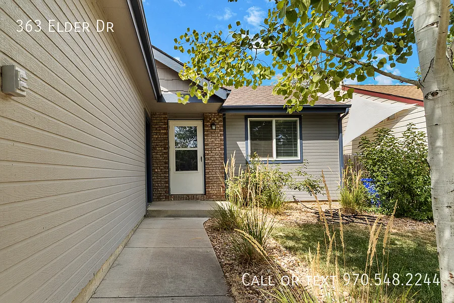 3 bed, 1001 sqft, $2,050 — Photo 3