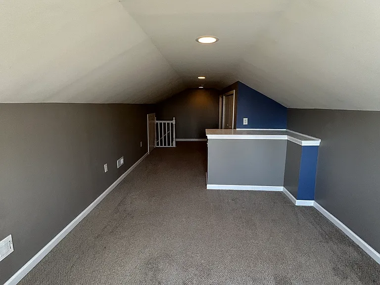 113B Kittery Ct #B — Photo 13