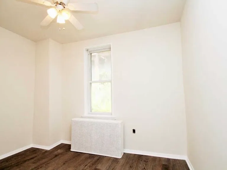 4011 Dexter St — Photo 13