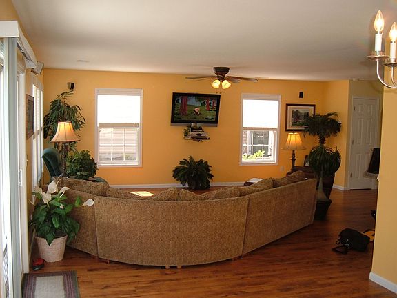 Large Family room and lots of windows