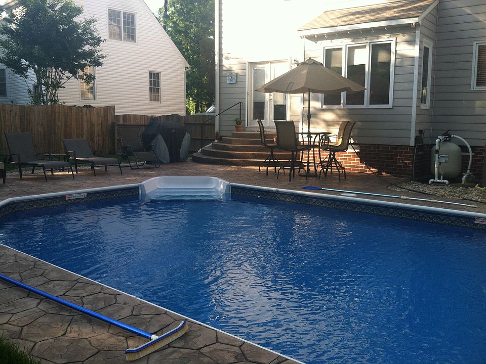 2nd image of 9725 Olde Milbrooke Way