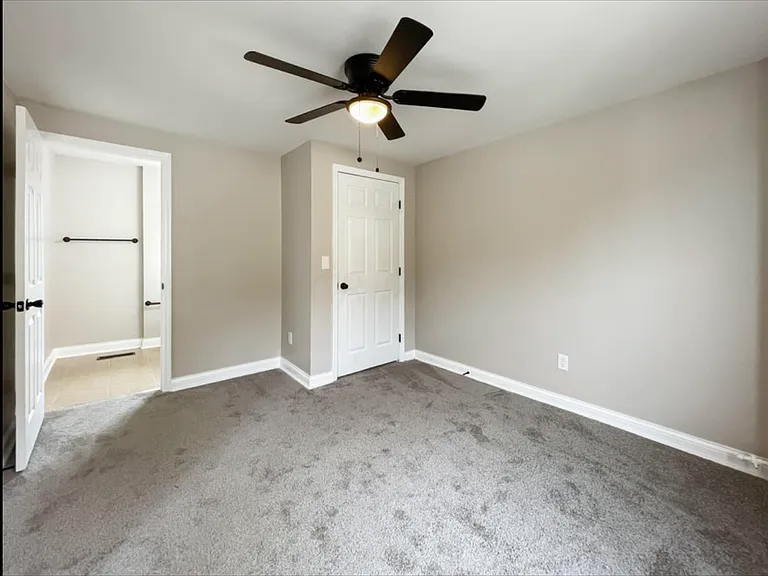 517 Hanford St — Photo 13