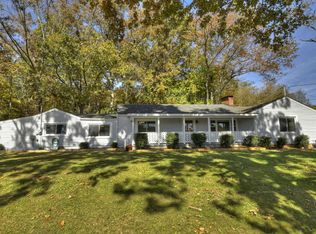 70 Patterson St, Blue Ridge, GA 30513