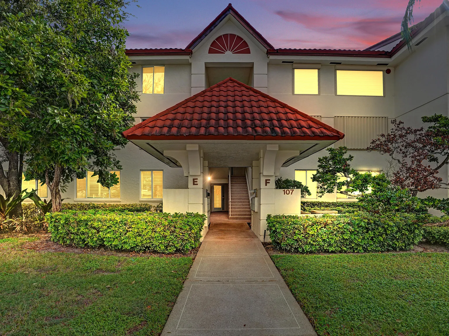 3 bed, 2.0 bath, 1678 sqft, $3,500 — Photo 3