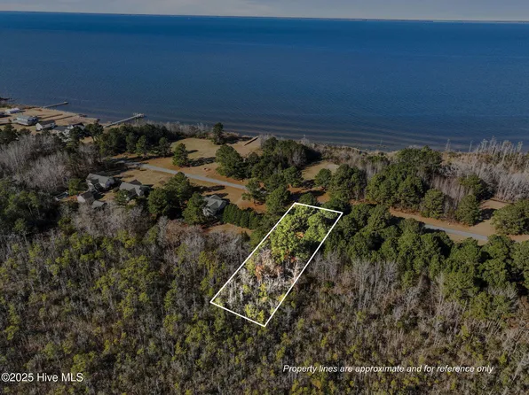 377 Country Estates, Columbia, NC 27925