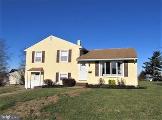 200 Coronet Dr, Linthicum, MD 21090