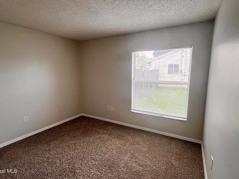 170 Nadell Ave NW — Photo 12