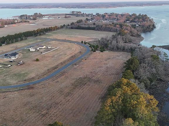 2nd image of River View Rd