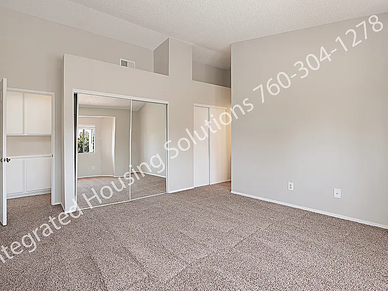 4504 Goldfinch Way — Photo 22