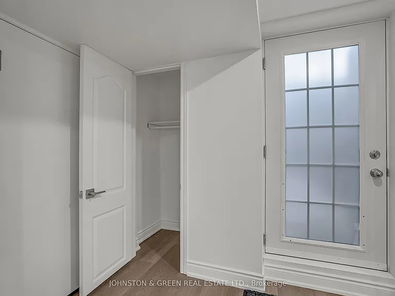 126 Slan Ave — Photo 20
