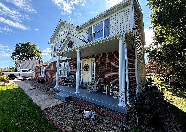 1st image of 1855 Droz Ave