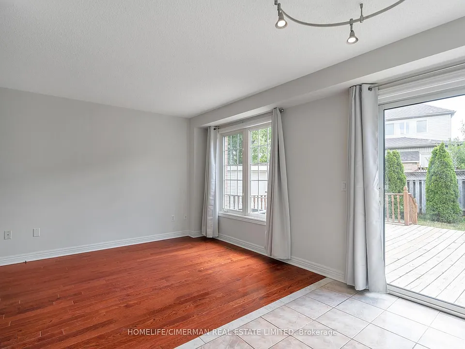 5554 Creditrise Pl