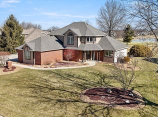6810 Hawksnest Trl, Fort Wayne, IN 46835