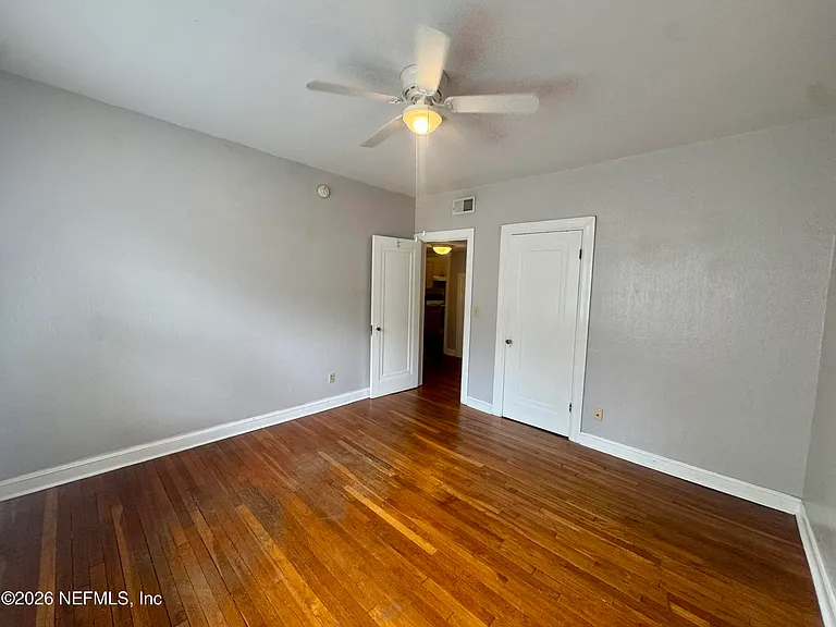 2504 Park St #6 — Photo 7