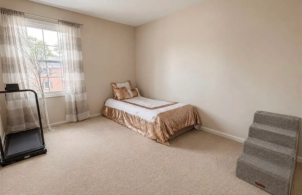 2 bed, $1,500 — Photo 4