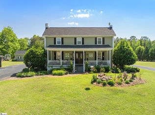 33 Rabbit Rd, Travelers Rest, SC 29690