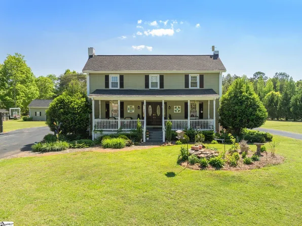33 Rabbit Rd, Travelers Rest, SC 29690