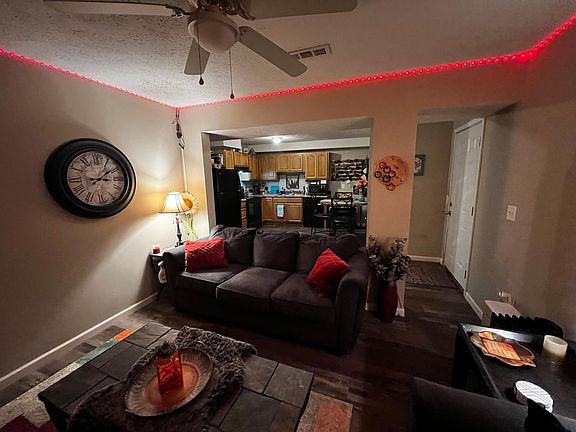 5th image of 350 Zoie Way
