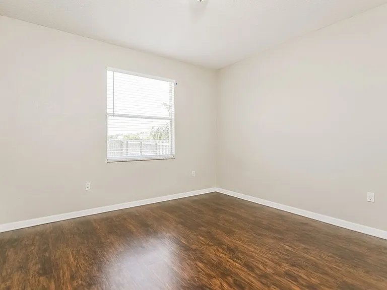 6033 Live Oak Dr — Photo 14