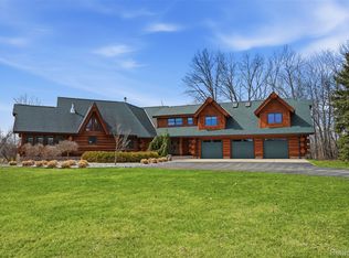 3929 Timber Green Ct, Howell, MI 48843