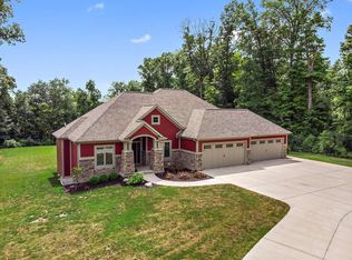 11668 Azbury Blvd, Roanoke, IN 46783