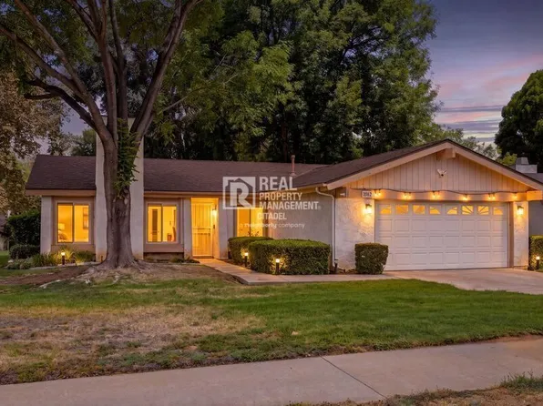 1027 E Palm Ave, Redlands, CA 92374