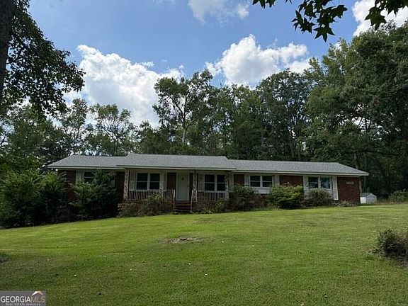 2nd image of 1032 Central Rd