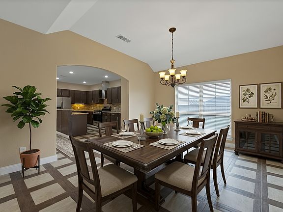 5th image of 151 Crump Cir