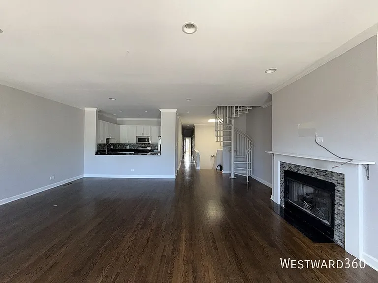 2632 N Halsted St #4 — Photo 15