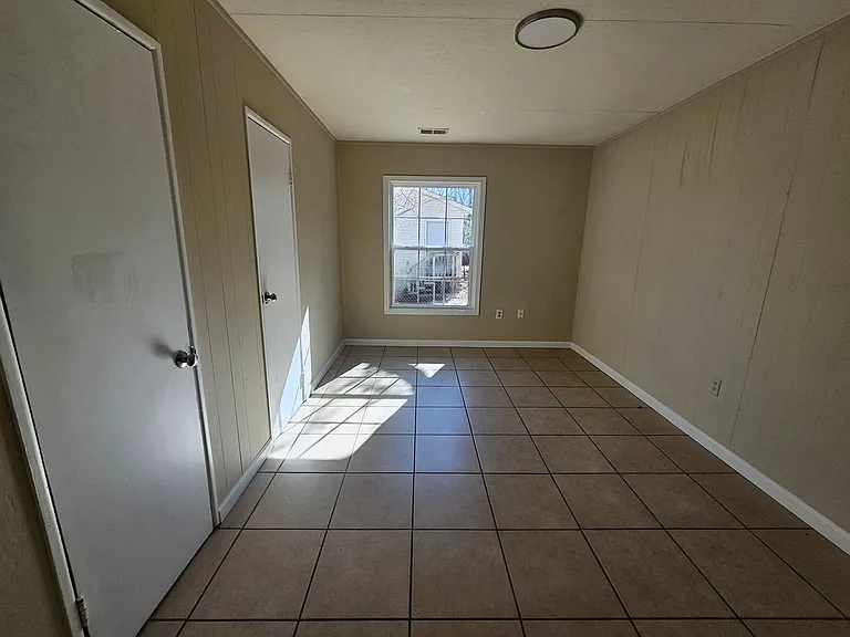 4529 Wactor St — Photo 9