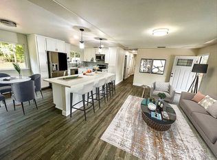 5038 Debbie Ln, Redding, CA 96002