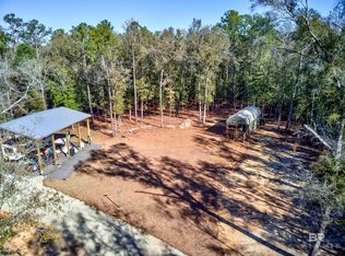 8197 Dixon Rd, Bay Minette, AL 36507